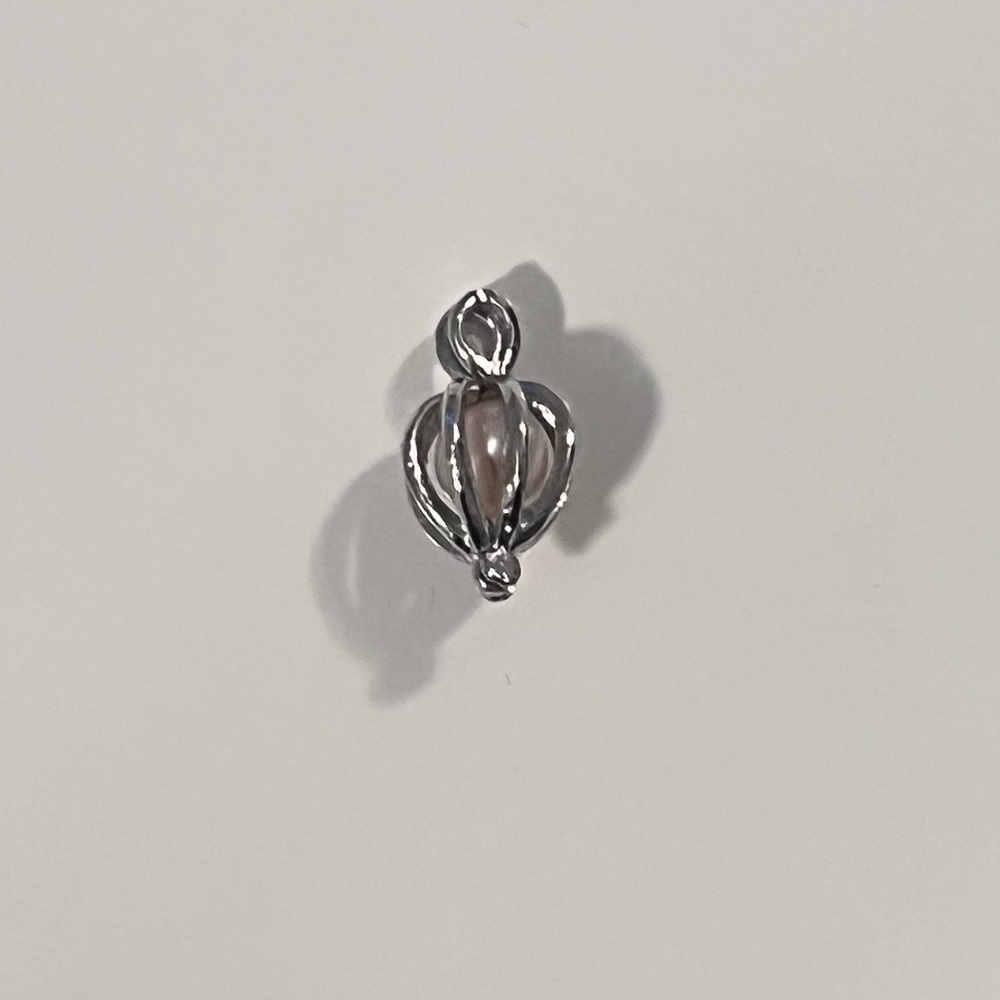 Elegant Silver & Enclosed Rose Gold Pearl Charm - Picture 6 of 7